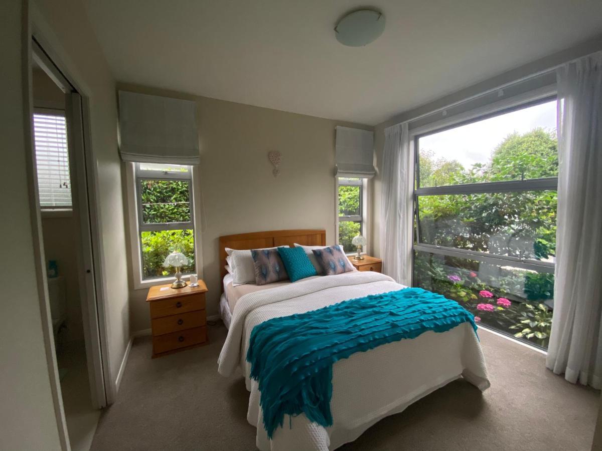Bed and Breakfast Nottinghill B N B Blenheim Exterior foto